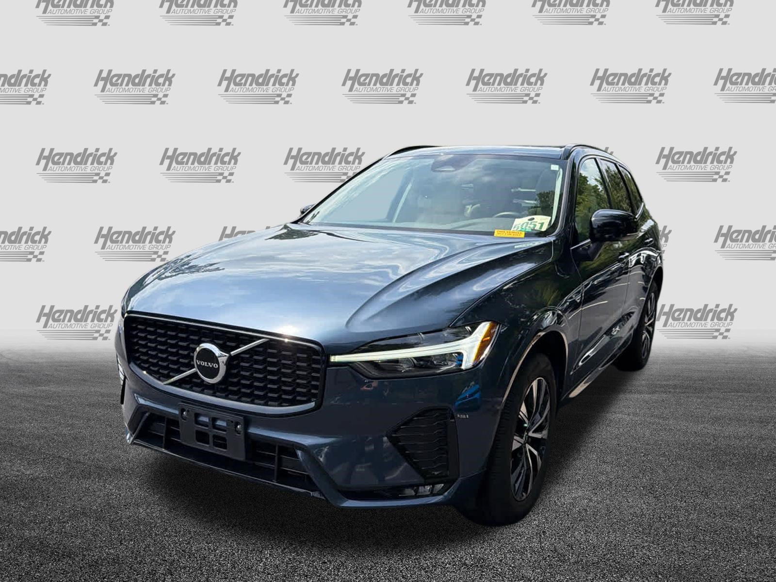Used 2024 Volvo XC60 B5 Core w/ Climate Package AWD/4WD image 6