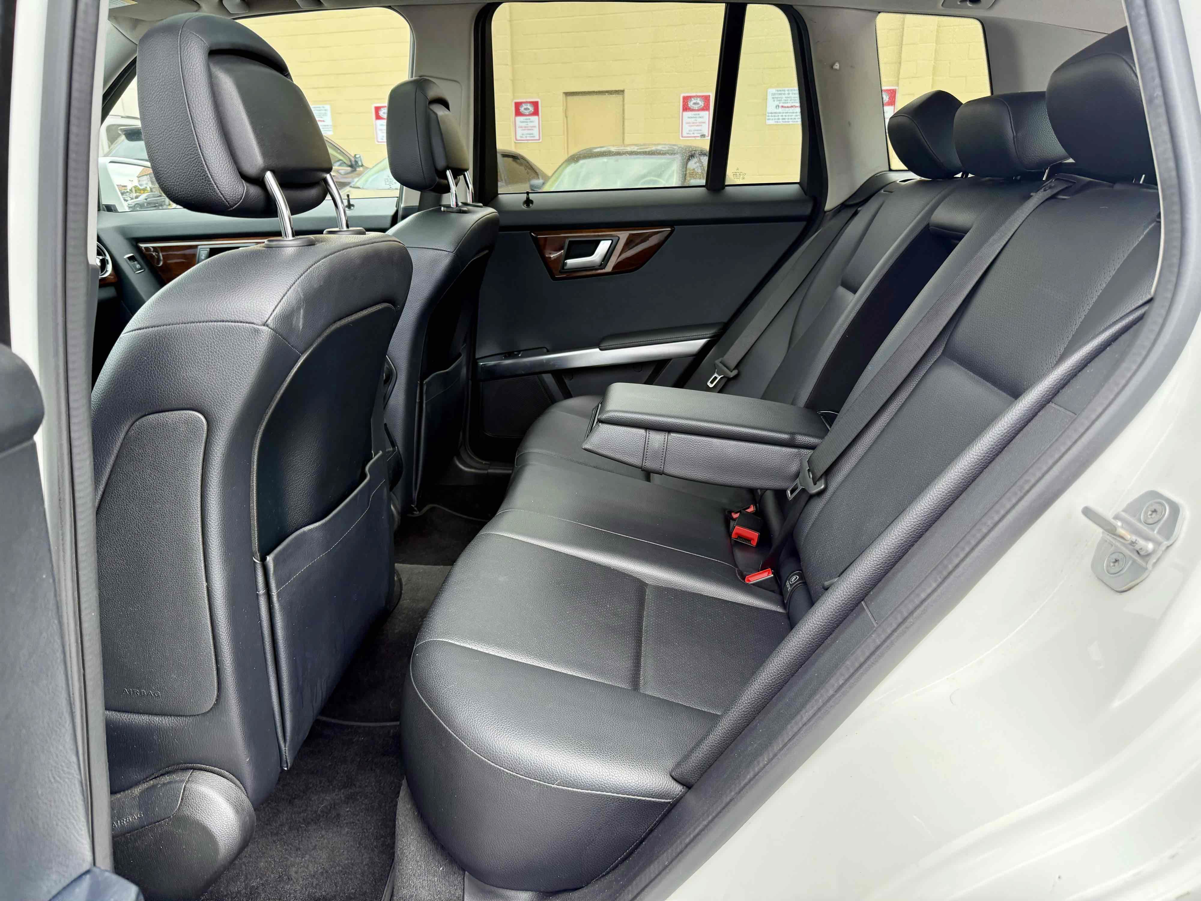 Used 2013 Mercedes-Benz GLK 350 2WD image 14