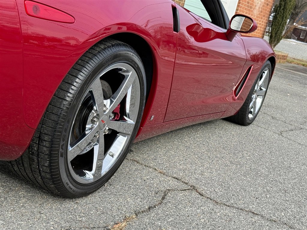 Used 2009 Chevrolet Corvette Coupe w/ Preferred Equipment Group image 46
