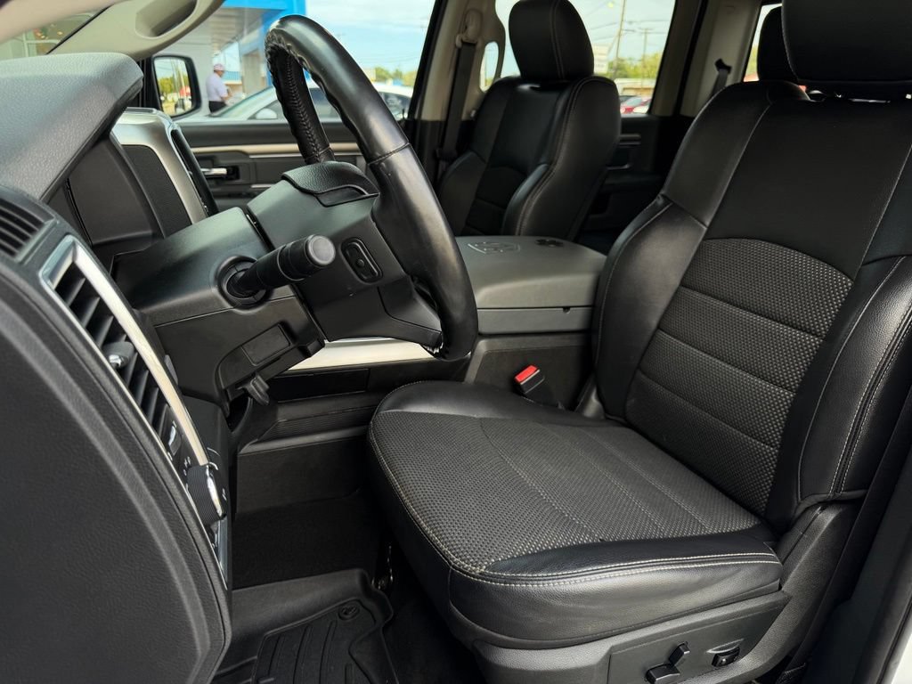 Used 2018 RAM 1500 Lone Star AWD/4WD image 13