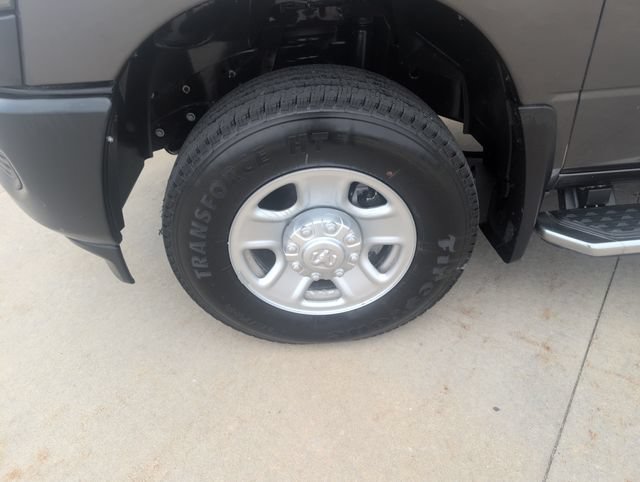 Used 2024 RAM 3500 Tradesman AWD/4WD image 25
