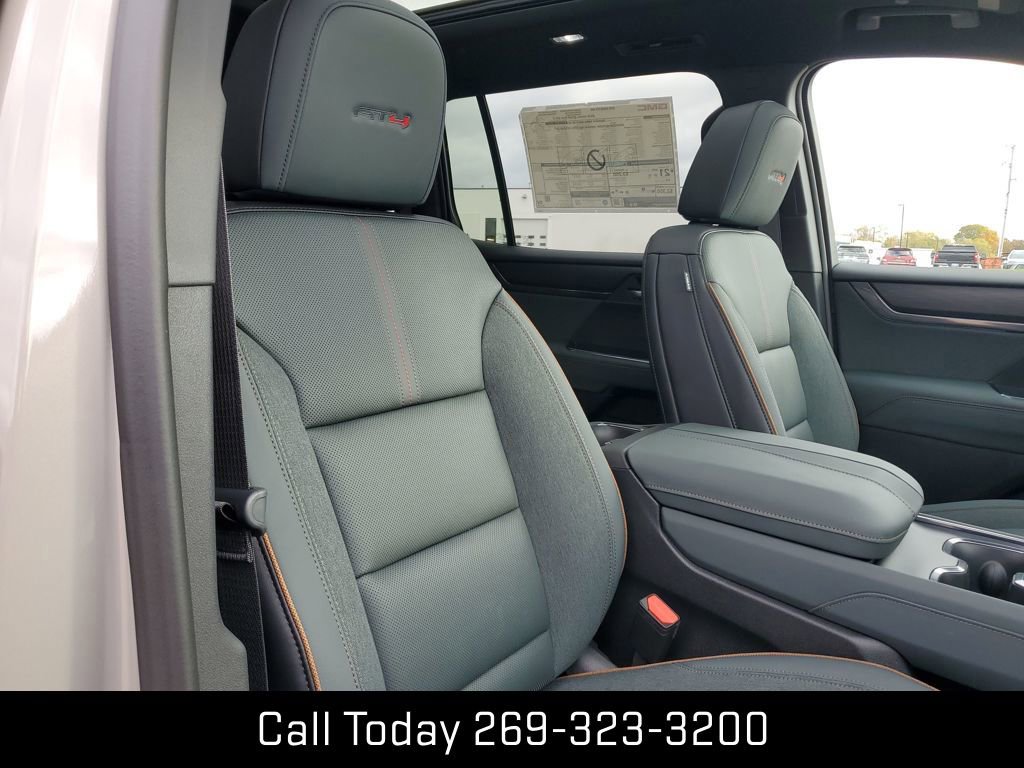New 2026 GMC Acadia AT4 w/ Super Cruise Package image 31