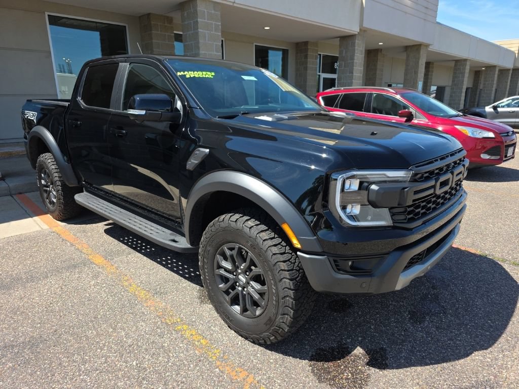 Used 2025 Ford Ranger Raptor AWD/4WD image 2