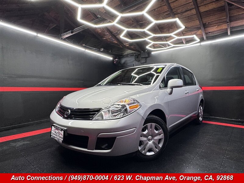 Used 2012 Nissan Versa 1.8 S FWD image 2