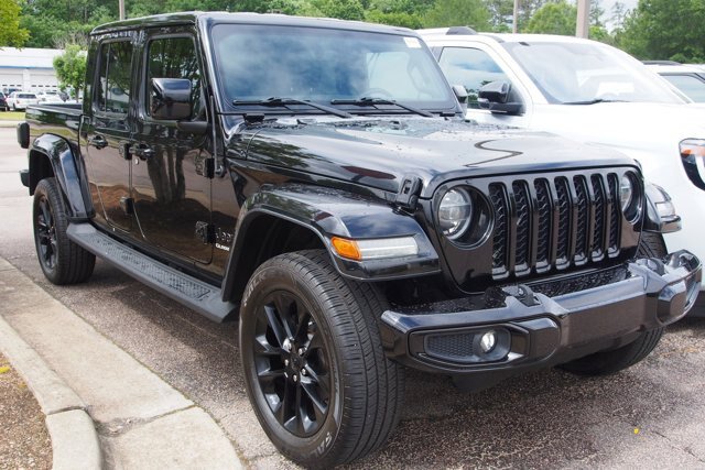 Used 2021 Jeep Gladiator Overland AWD/4WD image 2