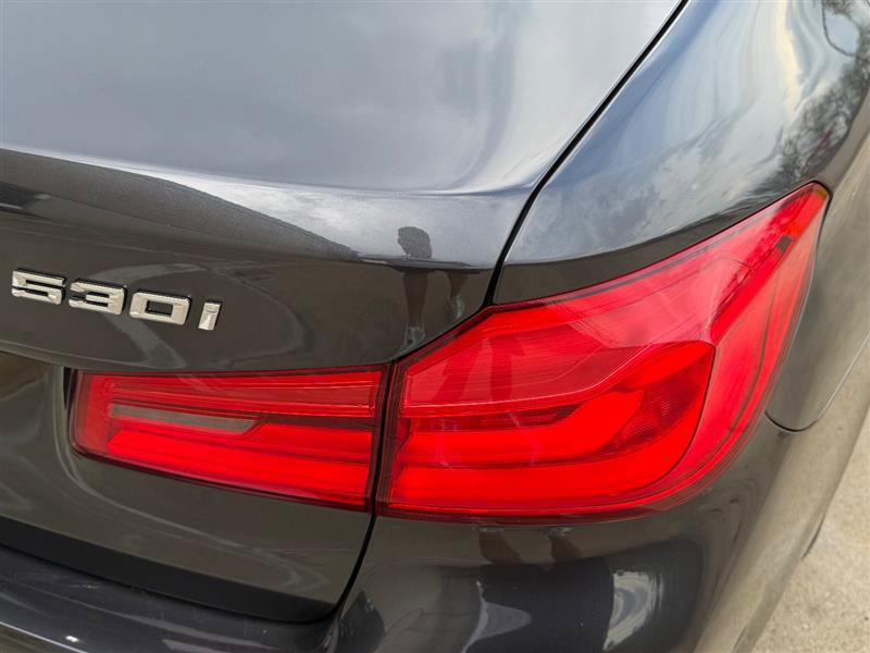 Used 2018 BMW 530i image 18
