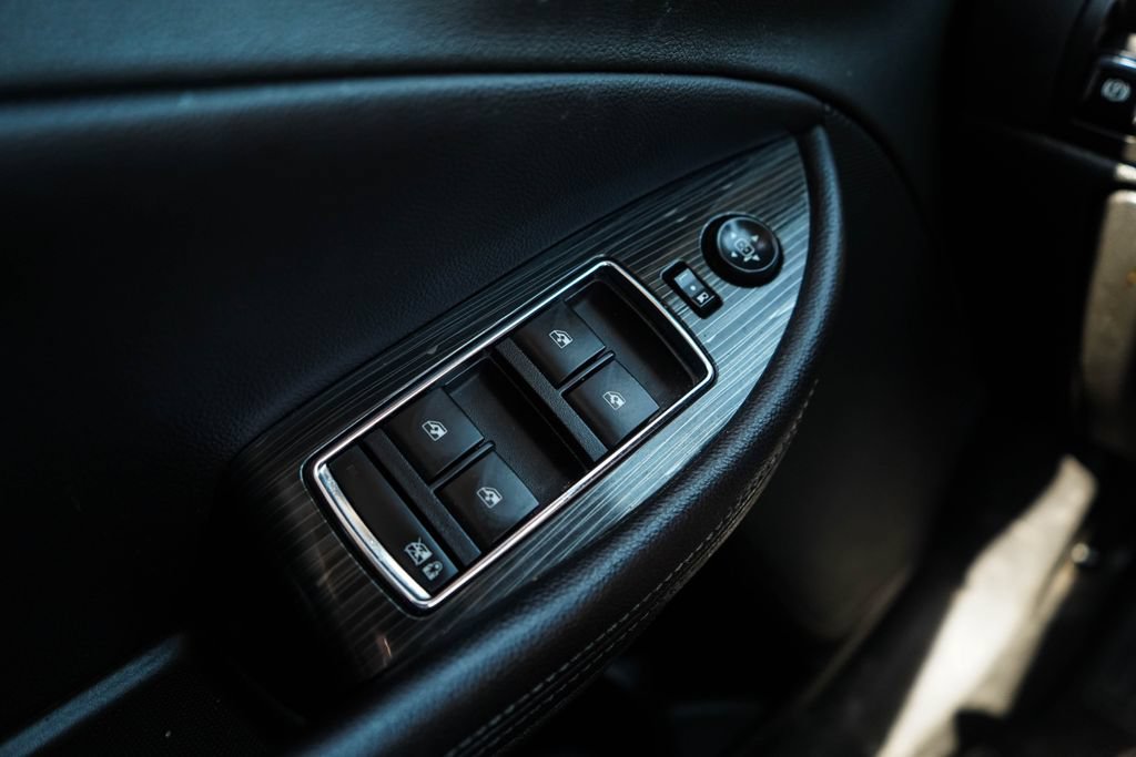 Used 2020 Chevrolet Impala LT FWD image 28