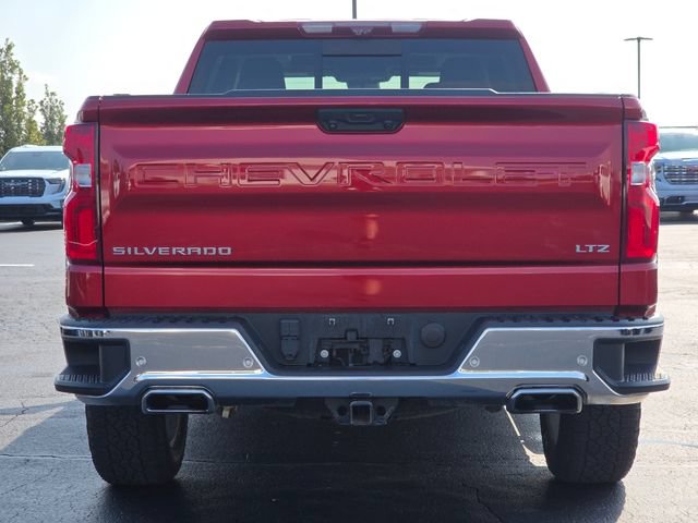 Used 2022 Chevrolet Silverado 1500 LTZ w/ LTZ Premium Package AWD/4WD image 18