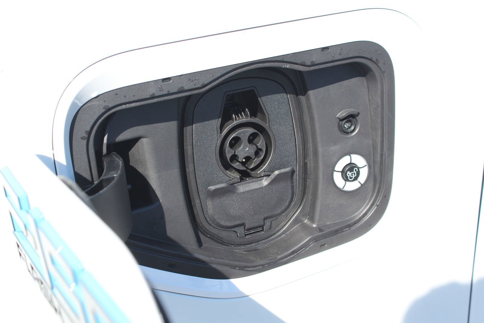 New 2025 Ford F150 Lightning Flash image 22