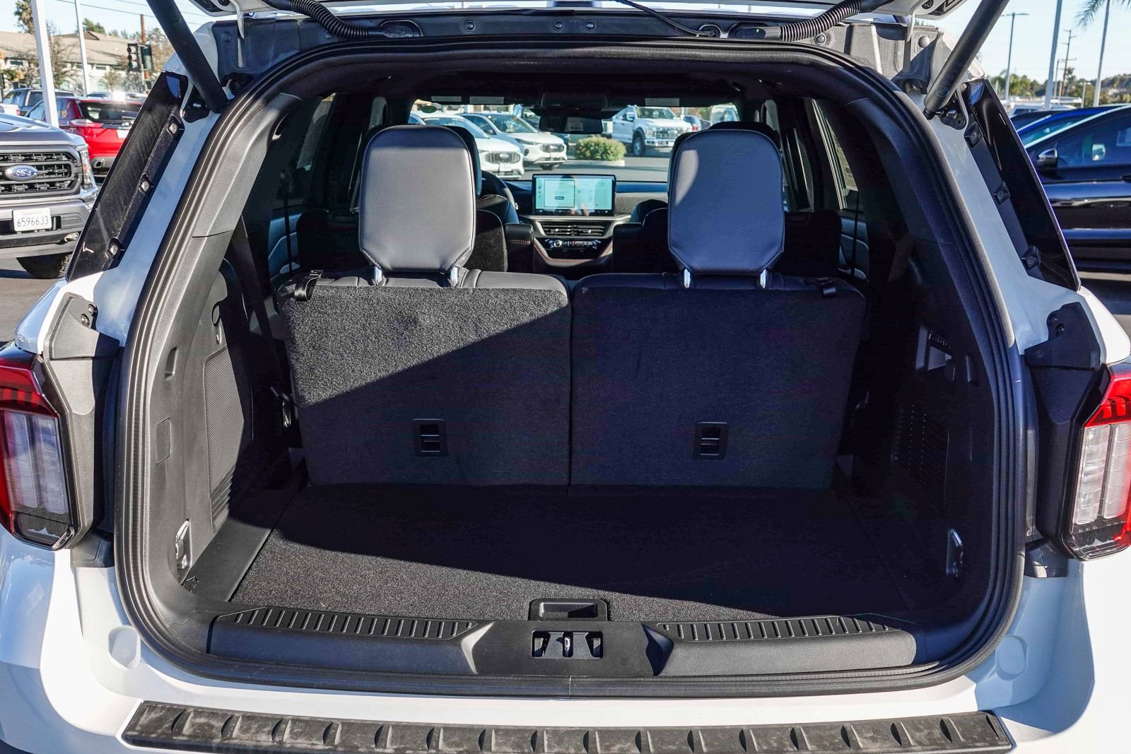 New 2026 Ford Explorer ST w/ Sun And Sound Package image 25