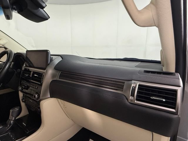 Used 2023 Lexus GX 460 Premium AWD/4WD image 32