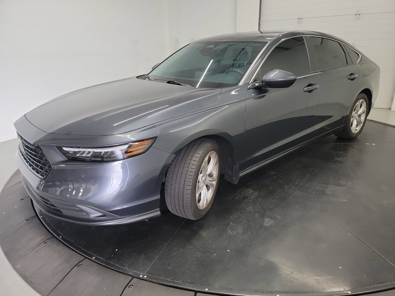 Certified 2023 Honda Accord LX video 3
