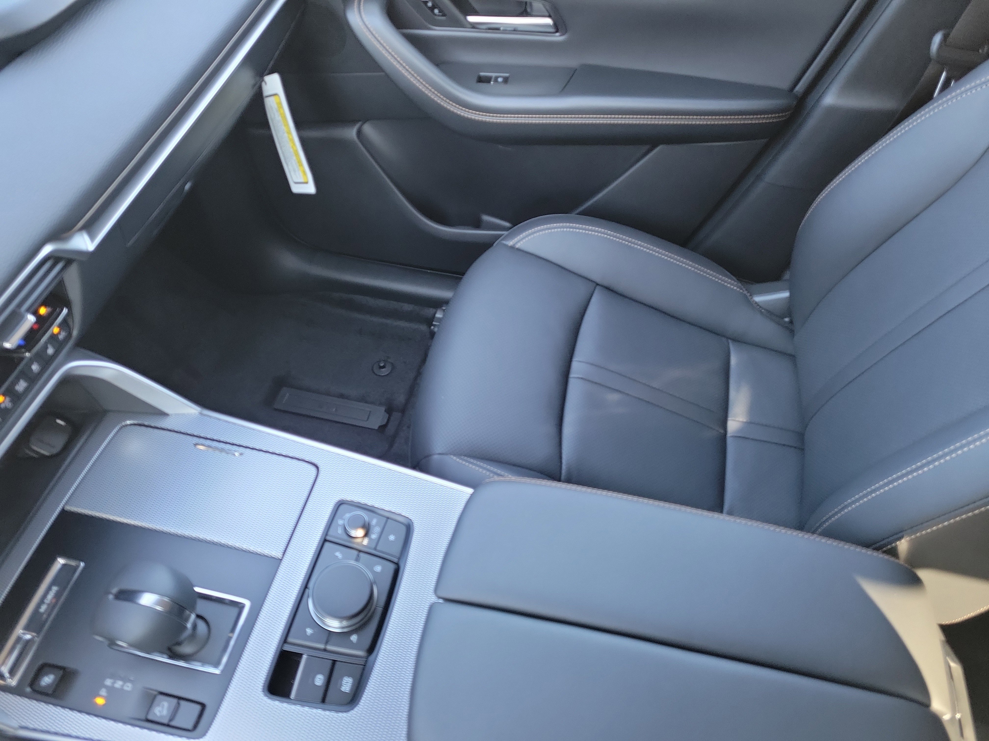 New 2026 MAZDA CX-70 SC Plus image 24