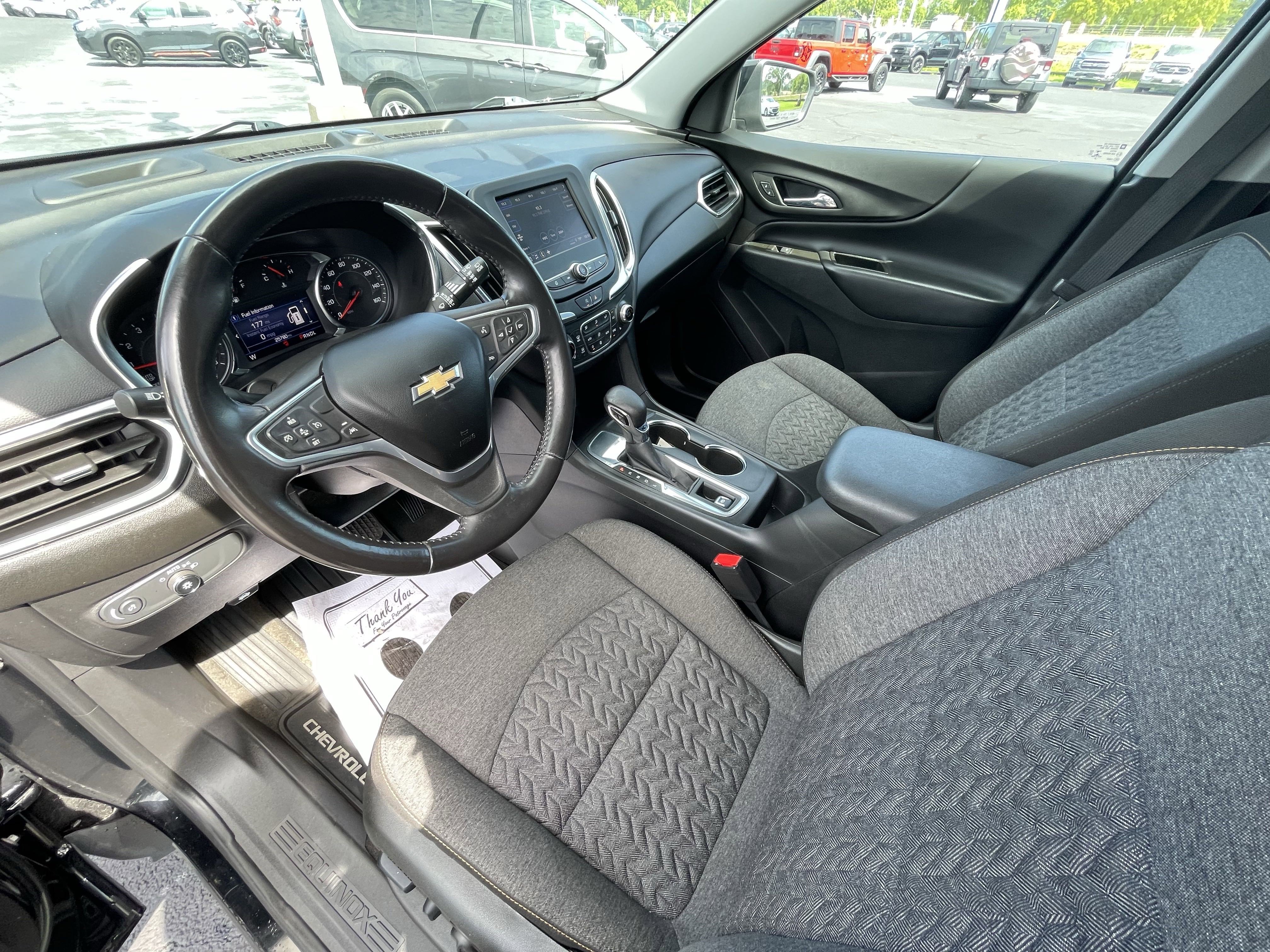 Used 2022 Chevrolet Equinox LT image 10