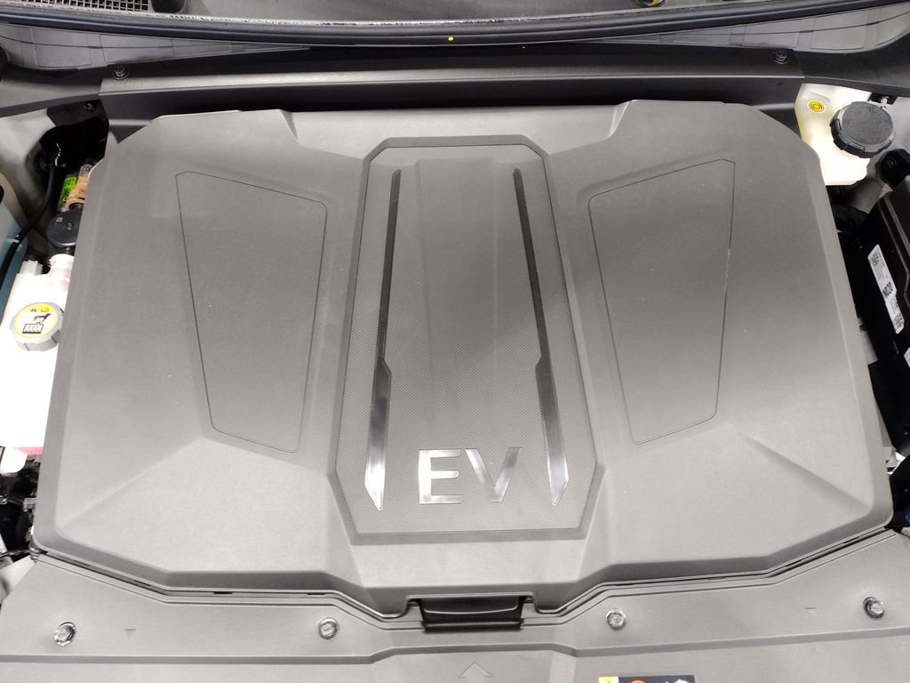 New 2025 Hyundai Ioniq 5 XRT image 7