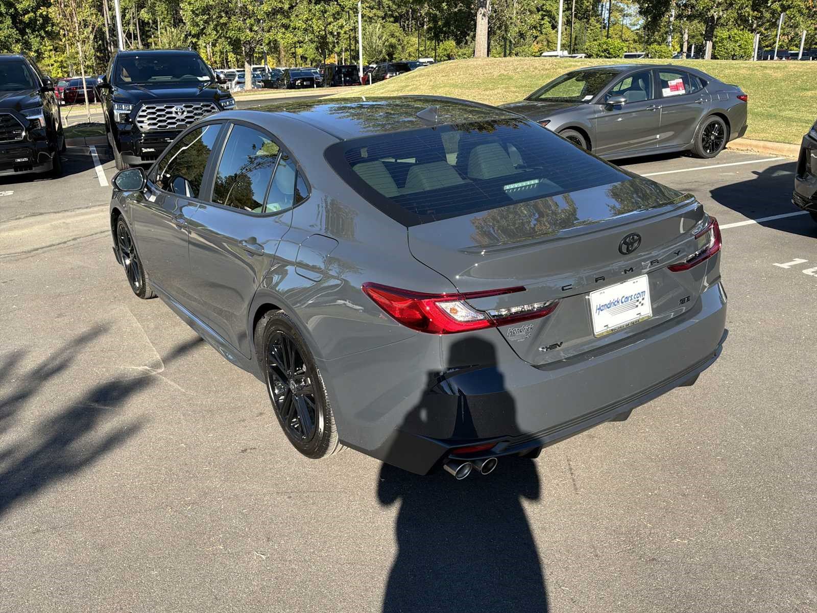 Used 2026 Toyota Camry SE FWD image 2