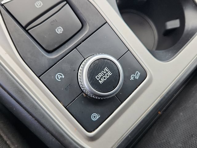 Used 2021 Ford Explorer XLT AWD/4WD image 18