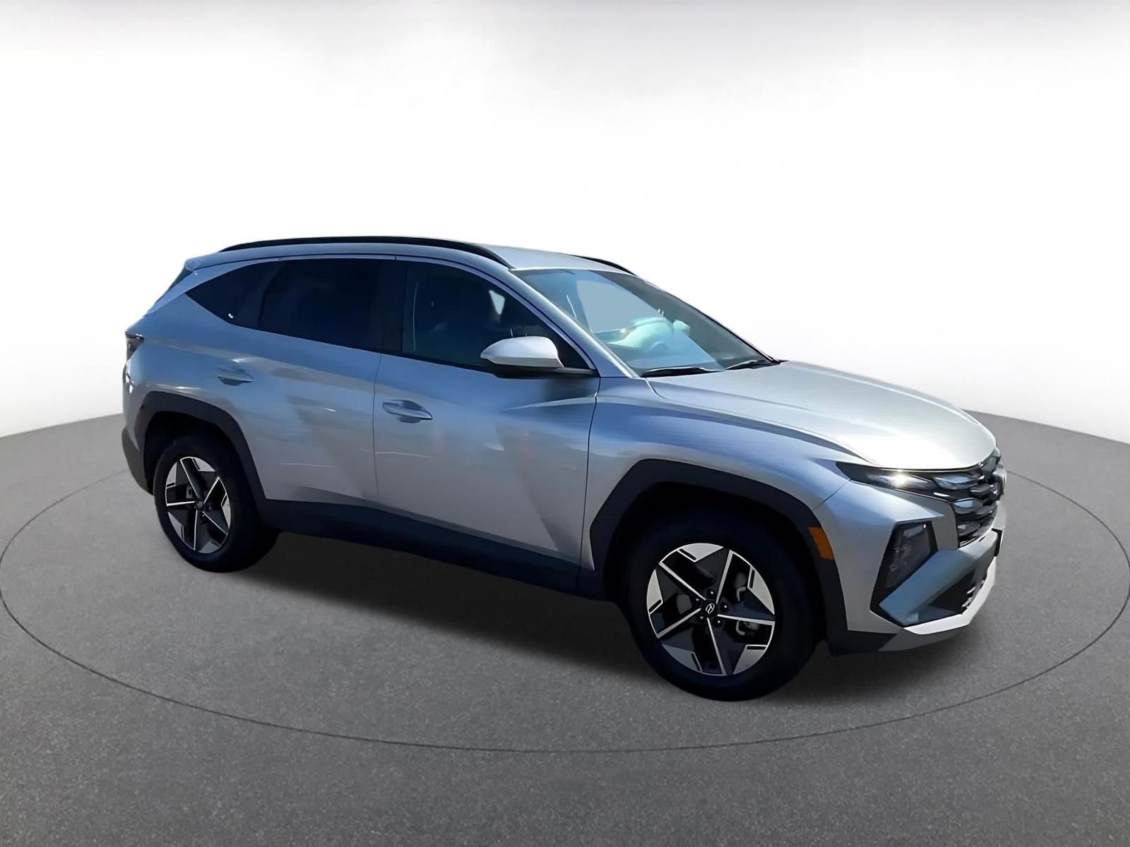 Used 2025 Hyundai Tucson SEL image 2