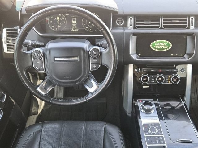 Used 2017 Land Rover Range Rover HSE AWD/4WD image 24
