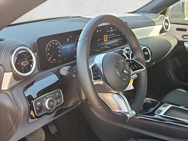 Certified 2026 Mercedes-Benz CLA 250 image 10