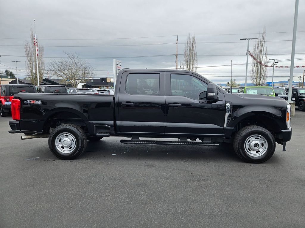 Used 2024 Ford F350 XL image 8