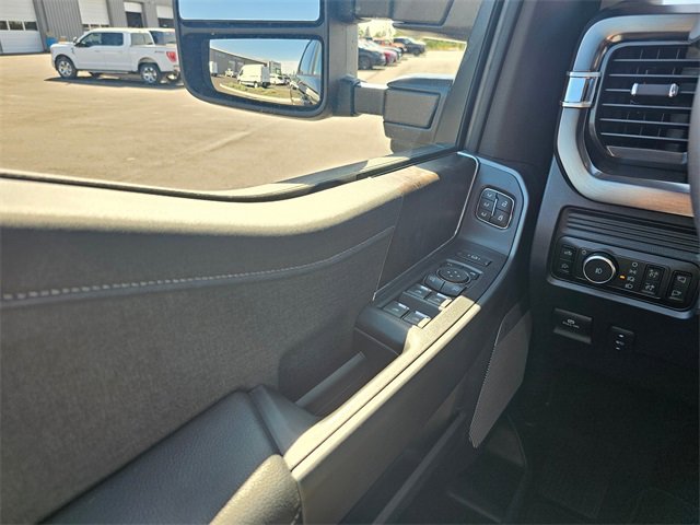New 2025 Ford F350 Lariat w/ Lariat Ultimate Package image 29