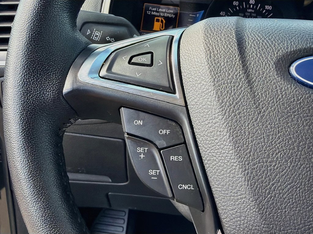 Certified 2024 Ford Edge SEL w/ Convenience Package AWD/4WD image 12