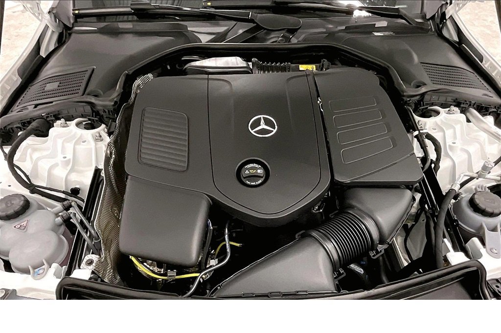 New 2025 Mercedes-Benz C 300 4MATIC Sedan image 16