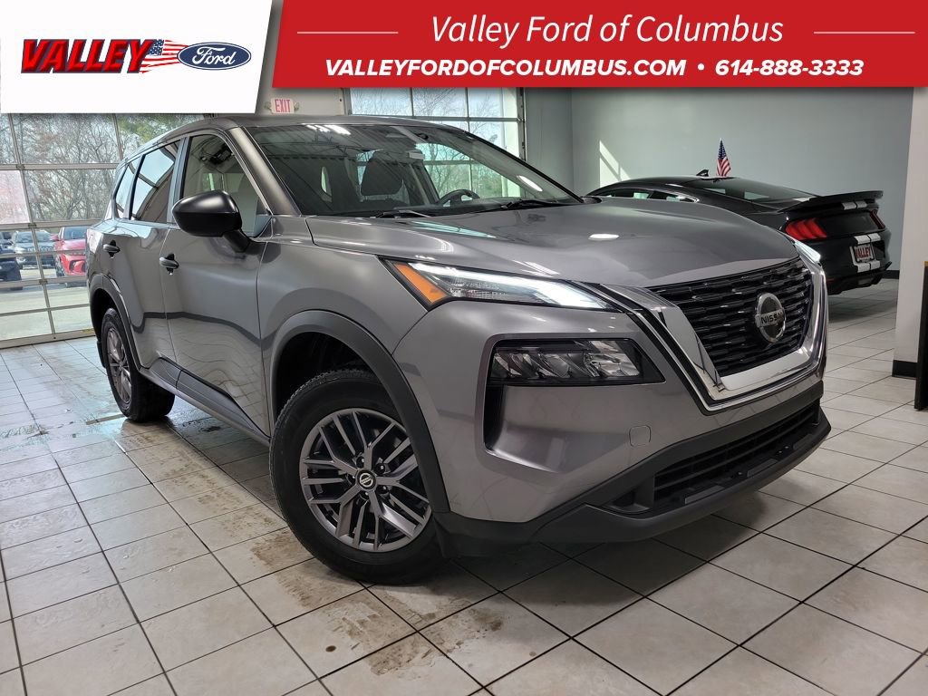 Used 2021 Nissan Rogue S image 1