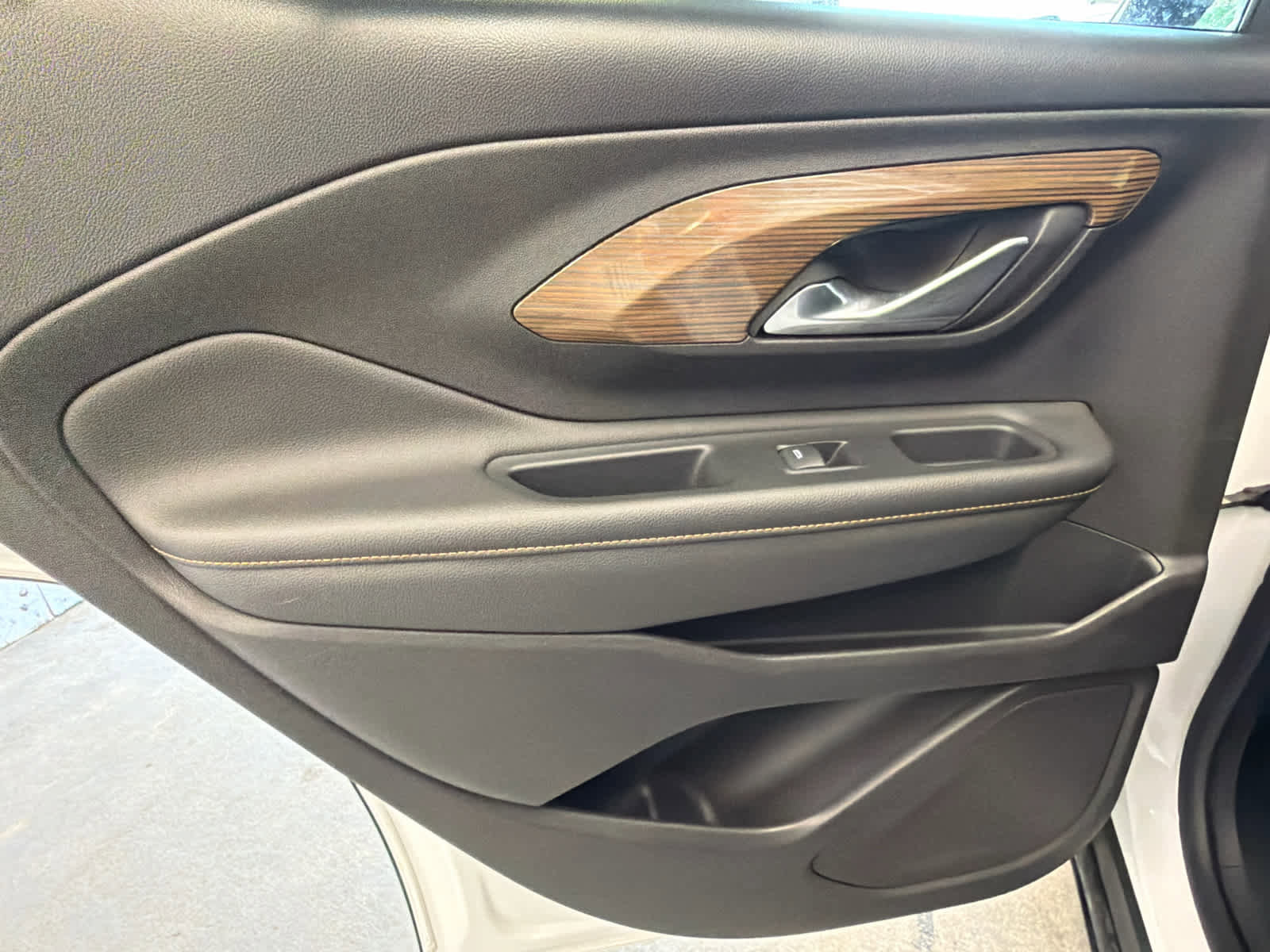 Used 2019 GMC Terrain SLE w/ Driver Convenience Package FWD image 22