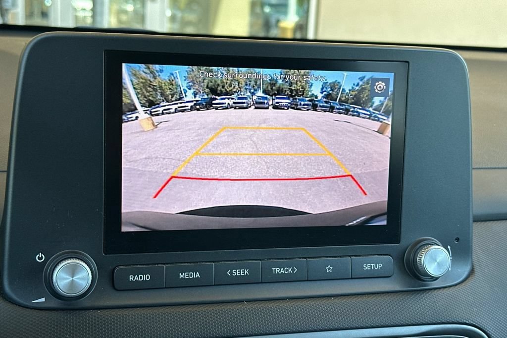 Used 2023 Hyundai Kona SE w/ Cargo Package FWD image 17