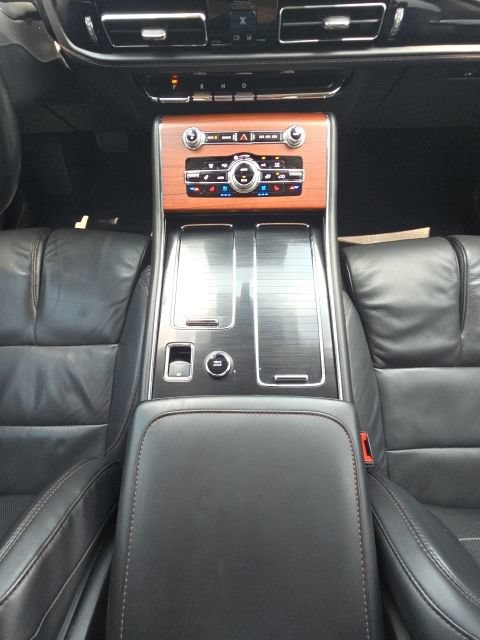 Used 2023 Lincoln Aviator Reserve w/ Equipment Group 201A AWD/4WD image 43