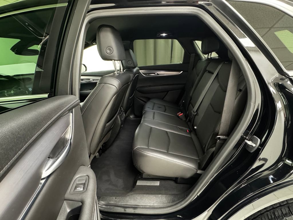 Used 2023 Cadillac XT5 Luxury image 12