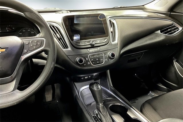 Used 2020 Chevrolet Malibu LT image 10