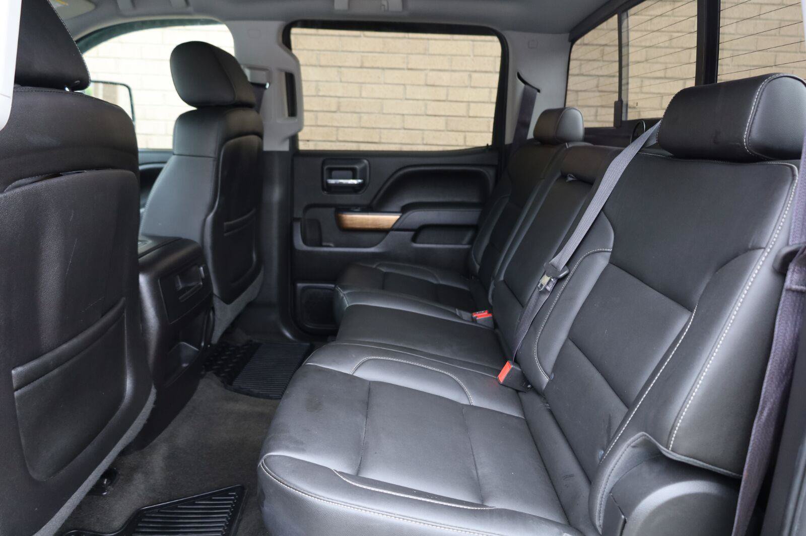 Used 2015 Chevrolet Silverado 1500 LTZ w/ Max Trailering Package AWD/4WD image 19