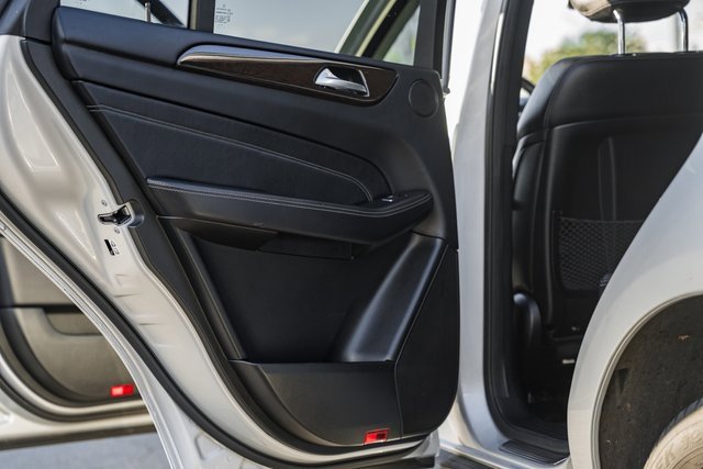 Used 2015 Mercedes-Benz ML 350 4MATIC image 35