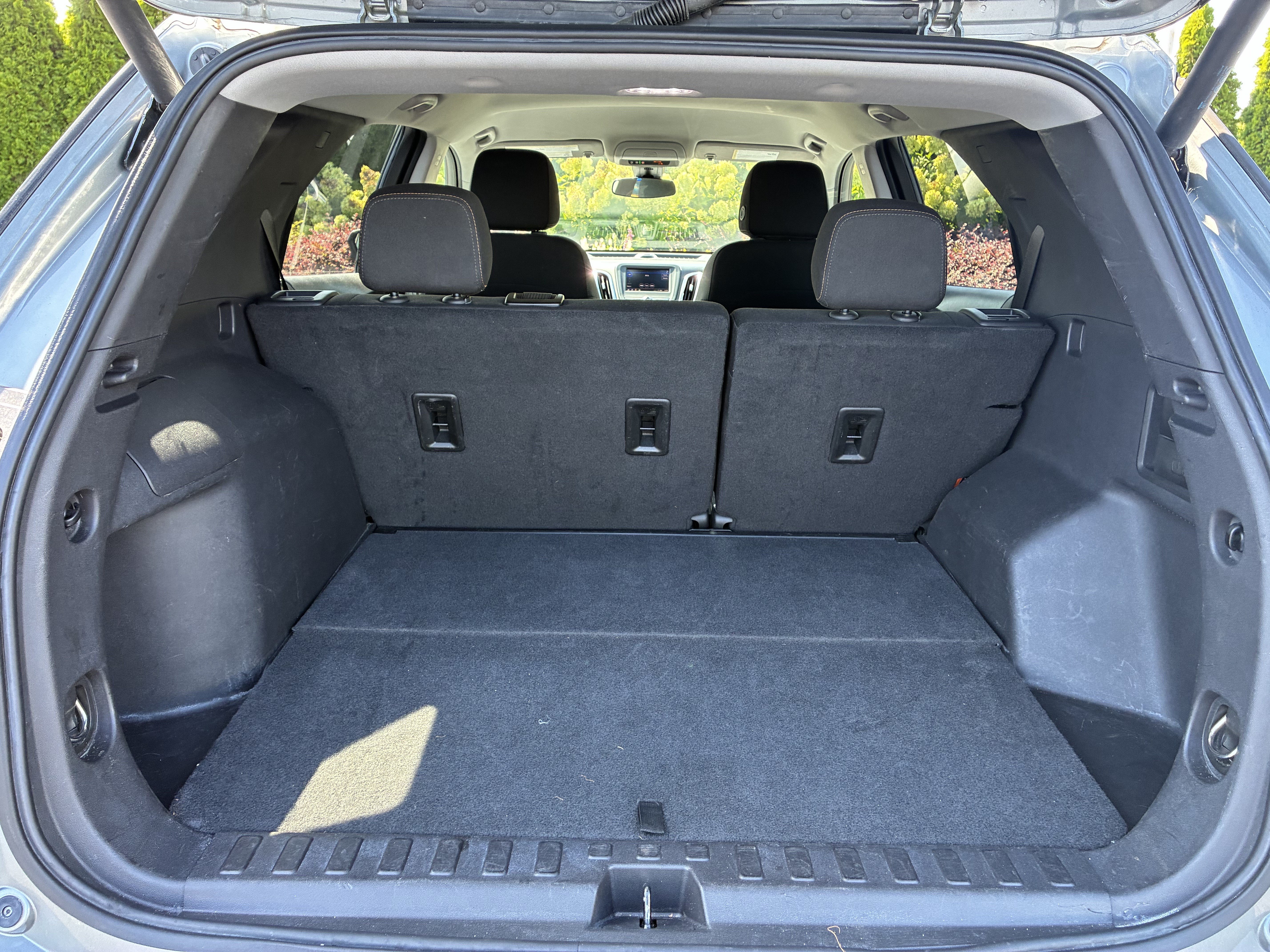 Used 2024 Chevrolet Equinox LT FWD image 13