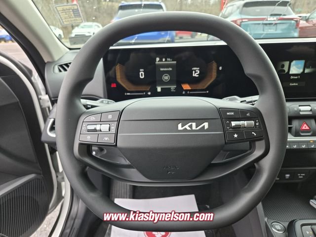New 2026 Kia K4 LX image 11