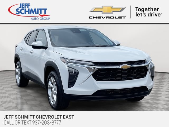 New 2026 Chevrolet Trax LS w/ LS Convenience Package FWD image 1
