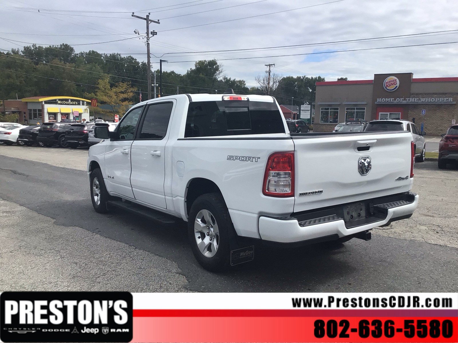 Used 2023 RAM 1500 Big Horn AWD/4WD image 3