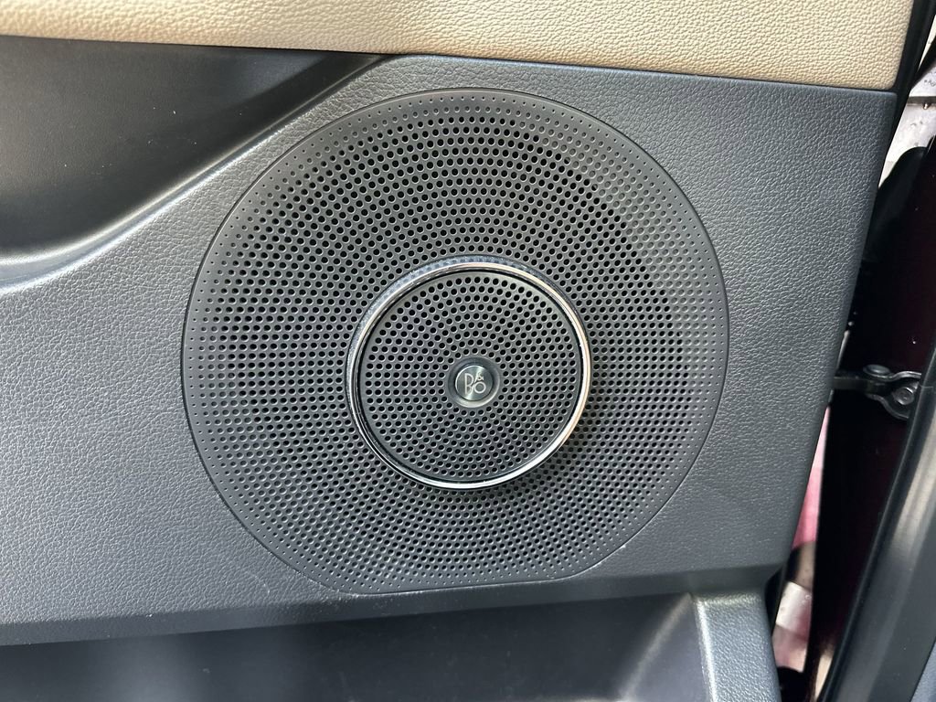 Used 2024 Ford Expedition Limited image 33