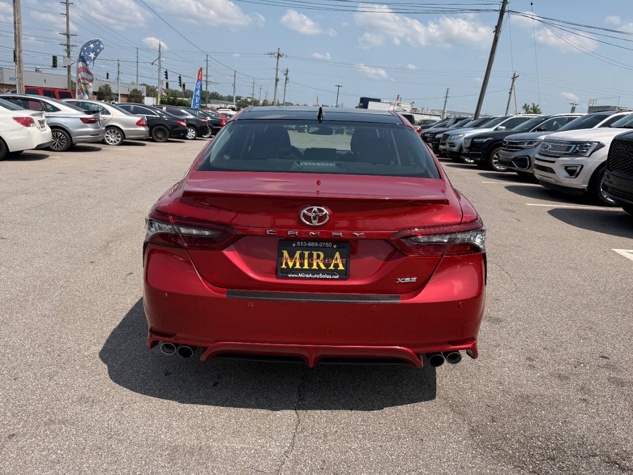 Used 2023 Toyota Camry XSE w/ Navigation Package FWD image 7