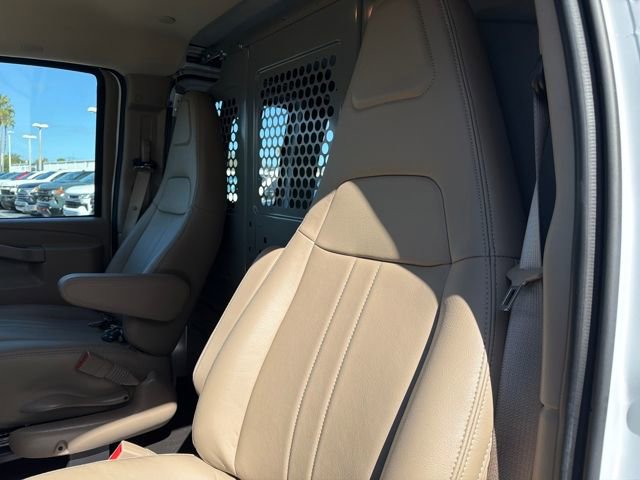 New 2024 Chevrolet Express 2500 Work Van 3D Cargo Van w/ Driver Convenience Package image 18