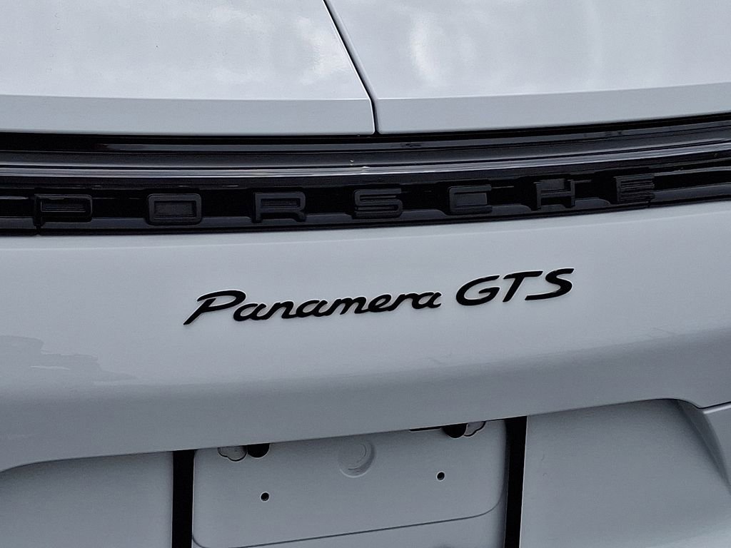 Used 2021 Porsche Panamera GTS image 30