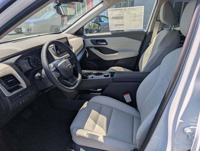 New 2026 Nissan Rogue Dark Armor AWD/4WD image 14