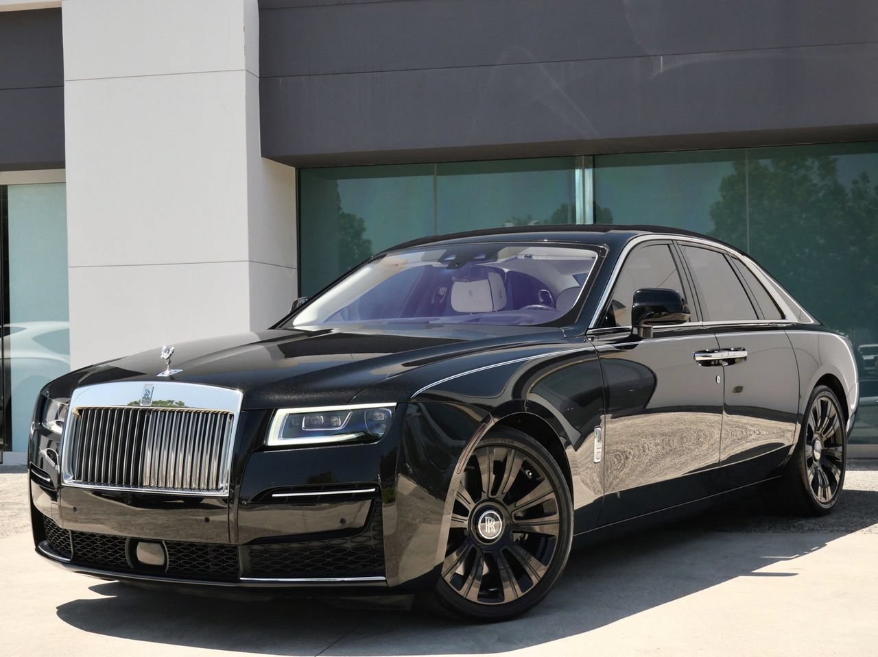 Used 2021 Rolls-Royce Ghost AWD/4WD image 1
