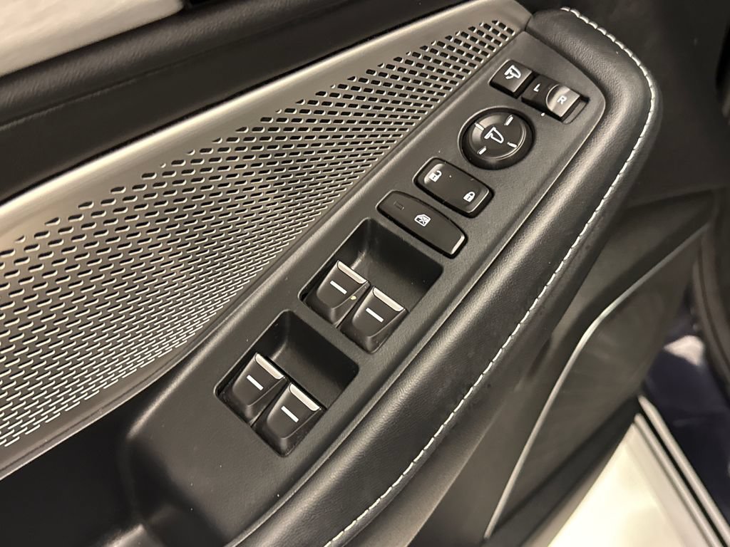 Used 2023 Acura MDX w/ Technology Package FWD image 21