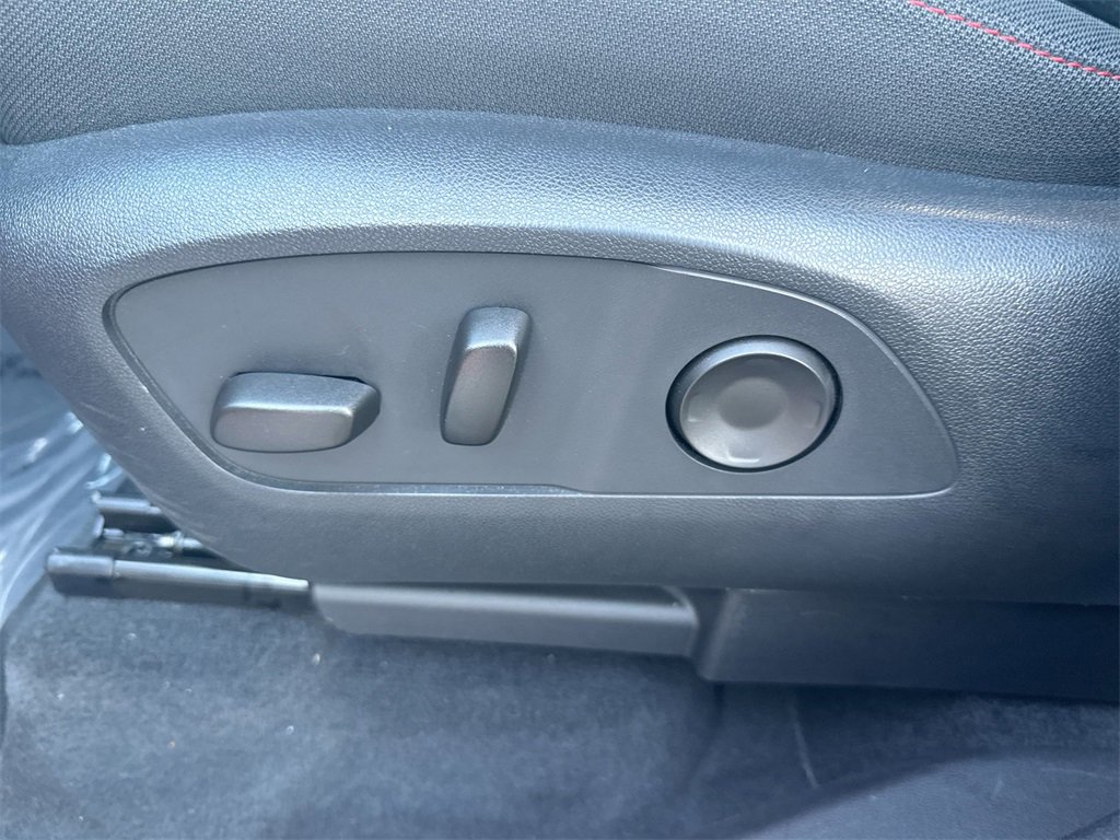 Used 2024 Chevrolet Traverse Z71 w/ LPO, Floor Liner Package image 14