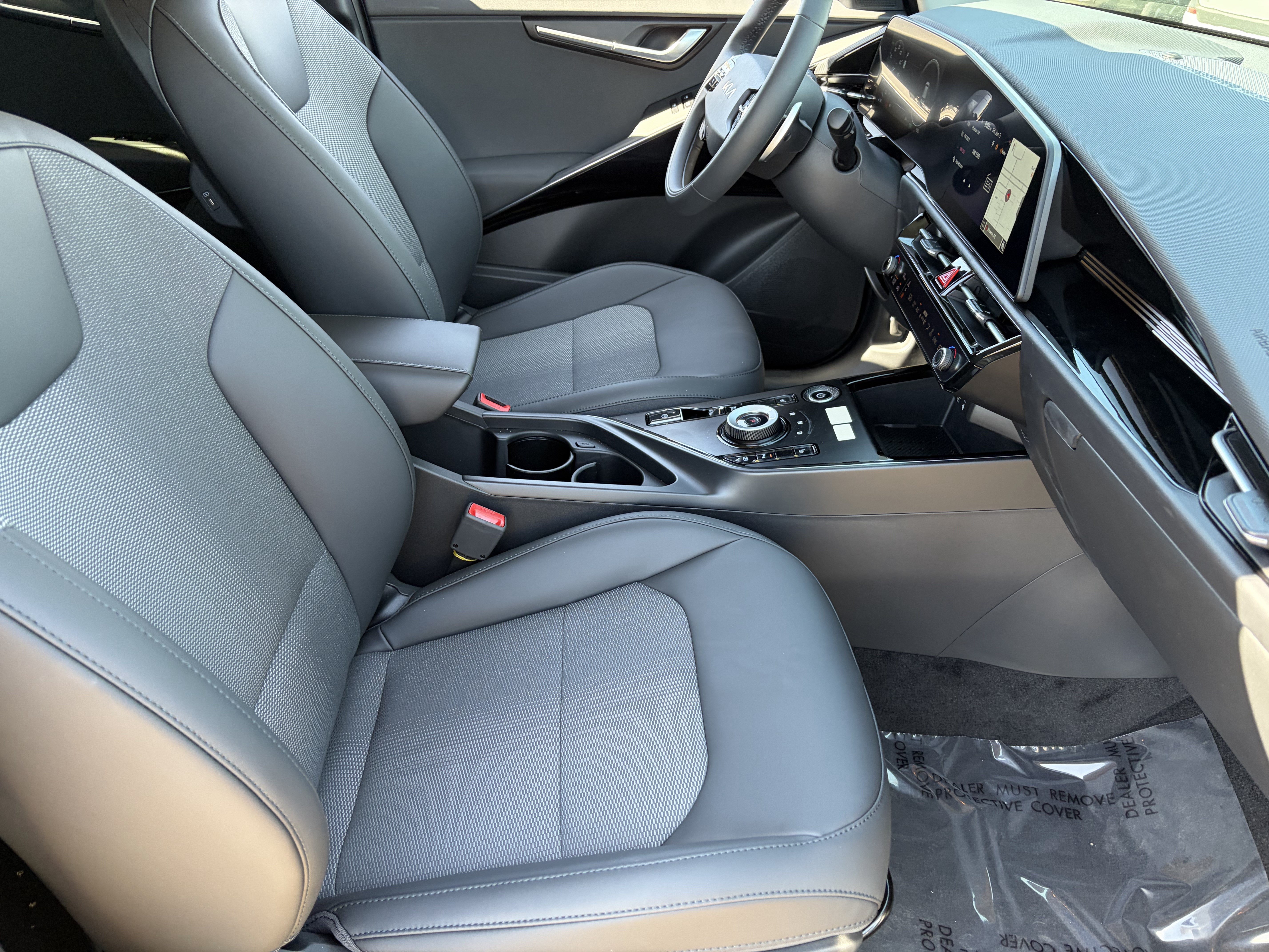 New 2026 Kia Niro Wind w/ Wind Preserve Package FWD image 9