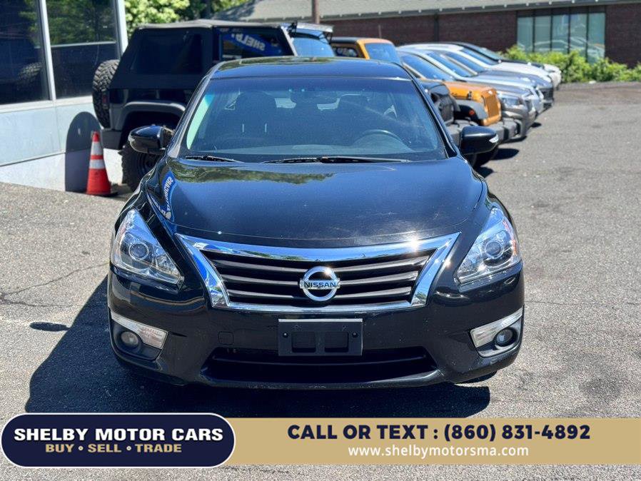 Used 2015 Nissan Altima 2.5 SV w/ Convenience Package FWD image 2